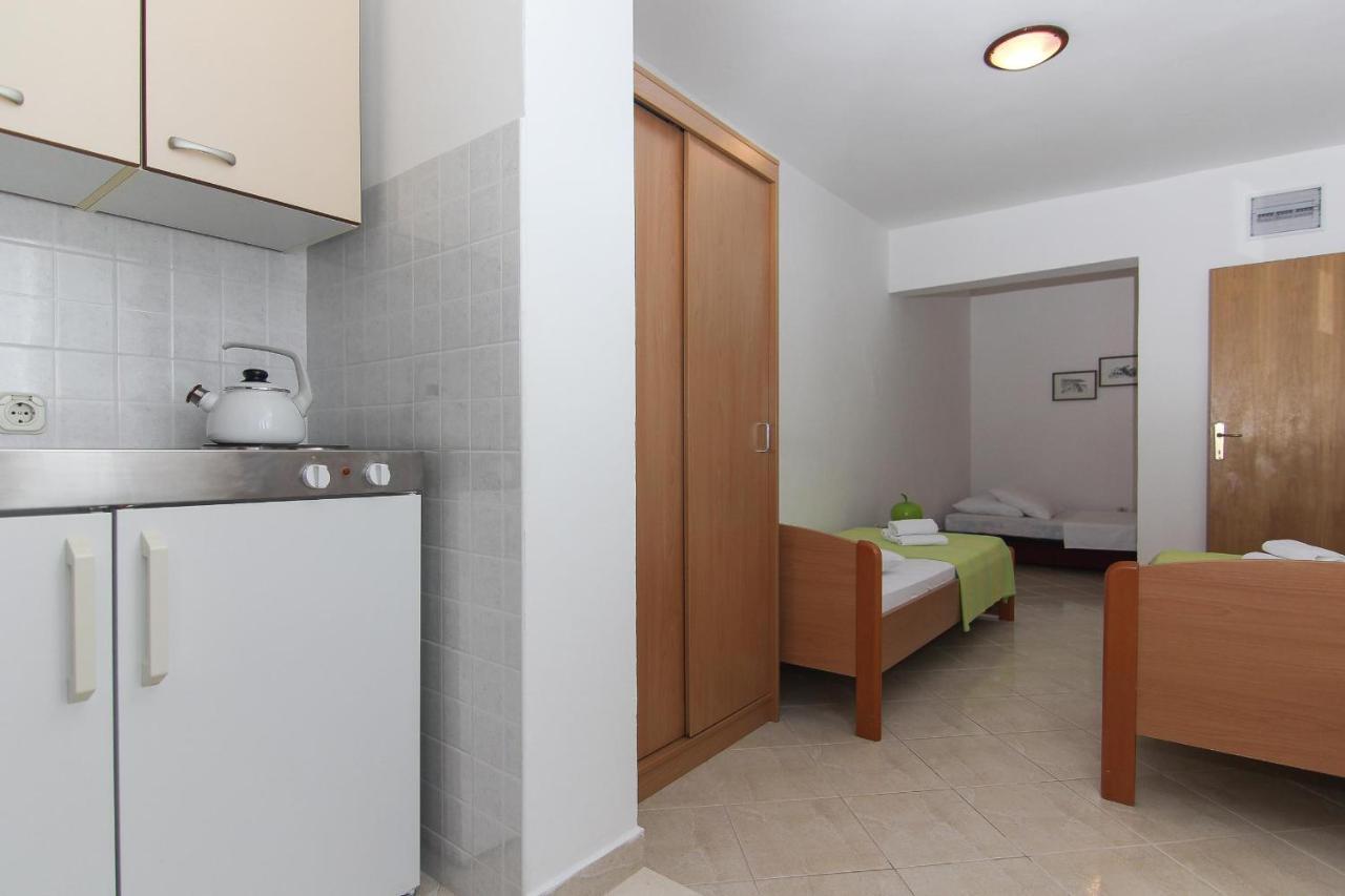Apartments Villa Alex Podaca Exterior photo