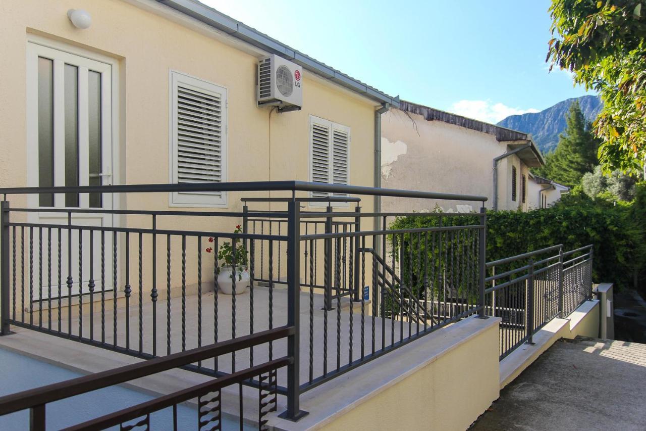 Apartments Villa Alex Podaca Exterior photo